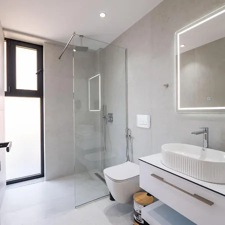 Bed & Breakfast Serenity Luxury